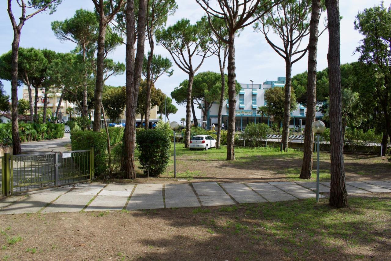 App4Rent - Villa Cristina 5 - Rinnovato Лидо-ди-Езоло Экстерьер фото